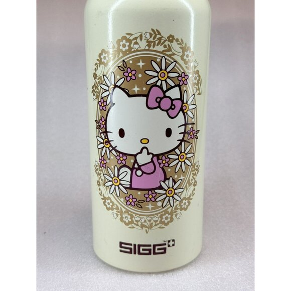 Hello Kitty SIGG Sanrio Swiss Made Metal Retro Water Bottle - Picture 2 of 6